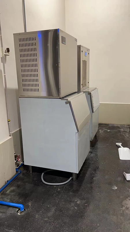 2方块制冰机